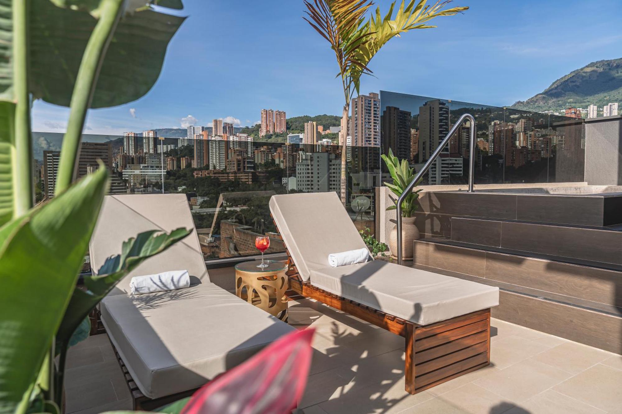 Golden Valley Hotel Medellín Eksteriør bilde